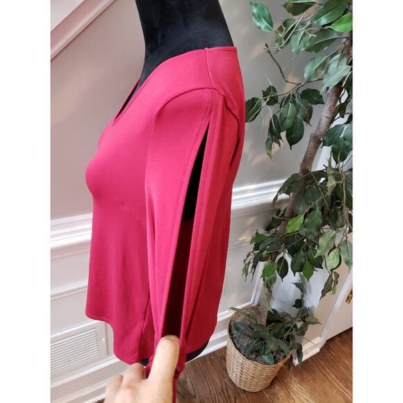 Express Blouse Women XS Red Bell Sleeve V Neck Stretch Pullover Top Chic - Picture 7 of 13